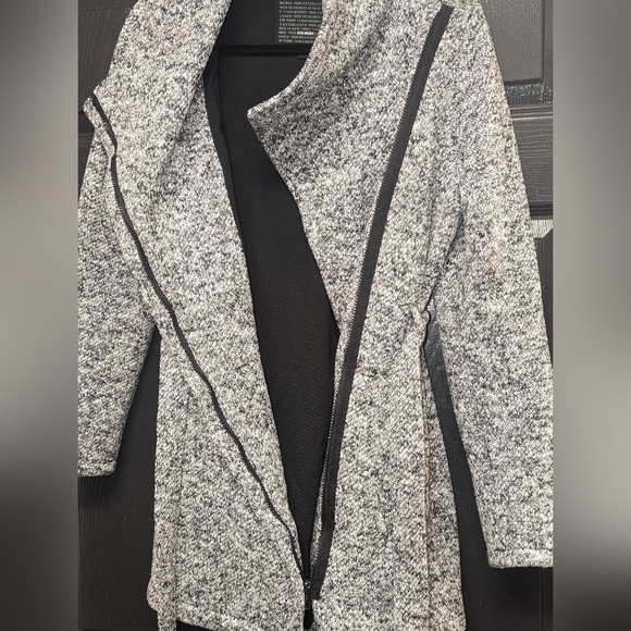 Steve Madden jacket - Picture 3 of 8